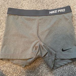 Nike pro
